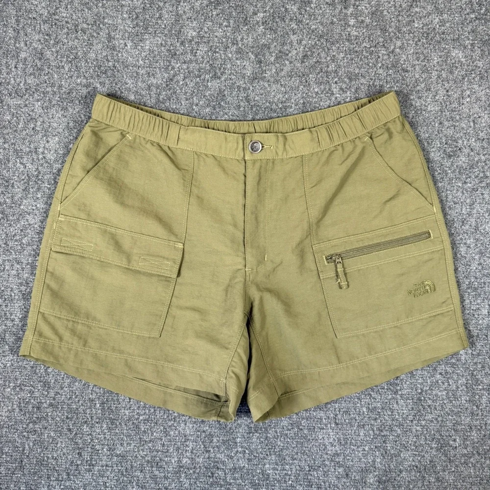 The North Face Shorts Womens Large Green Zipper Gorpcore Hiking Outdoors Logo